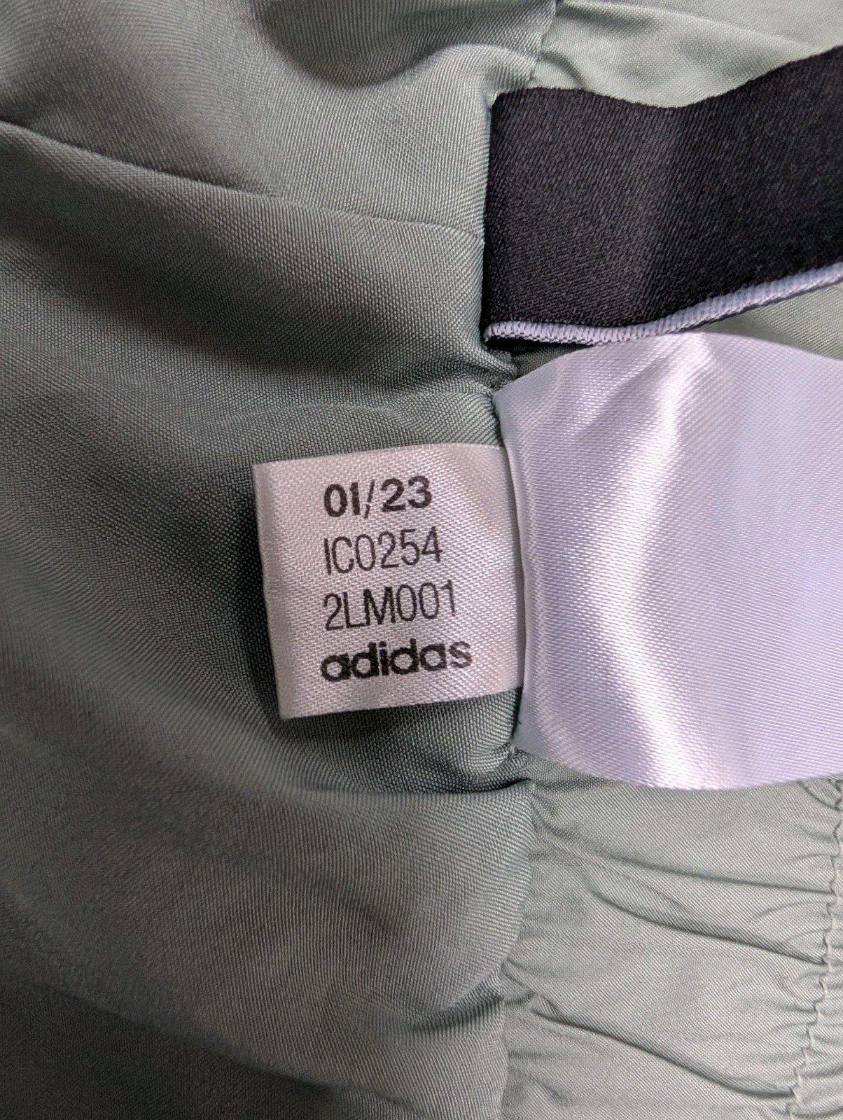 Adidas Parley Shorts XL Green Sports Yoga Casual Gym Running Hiking Outdoor
