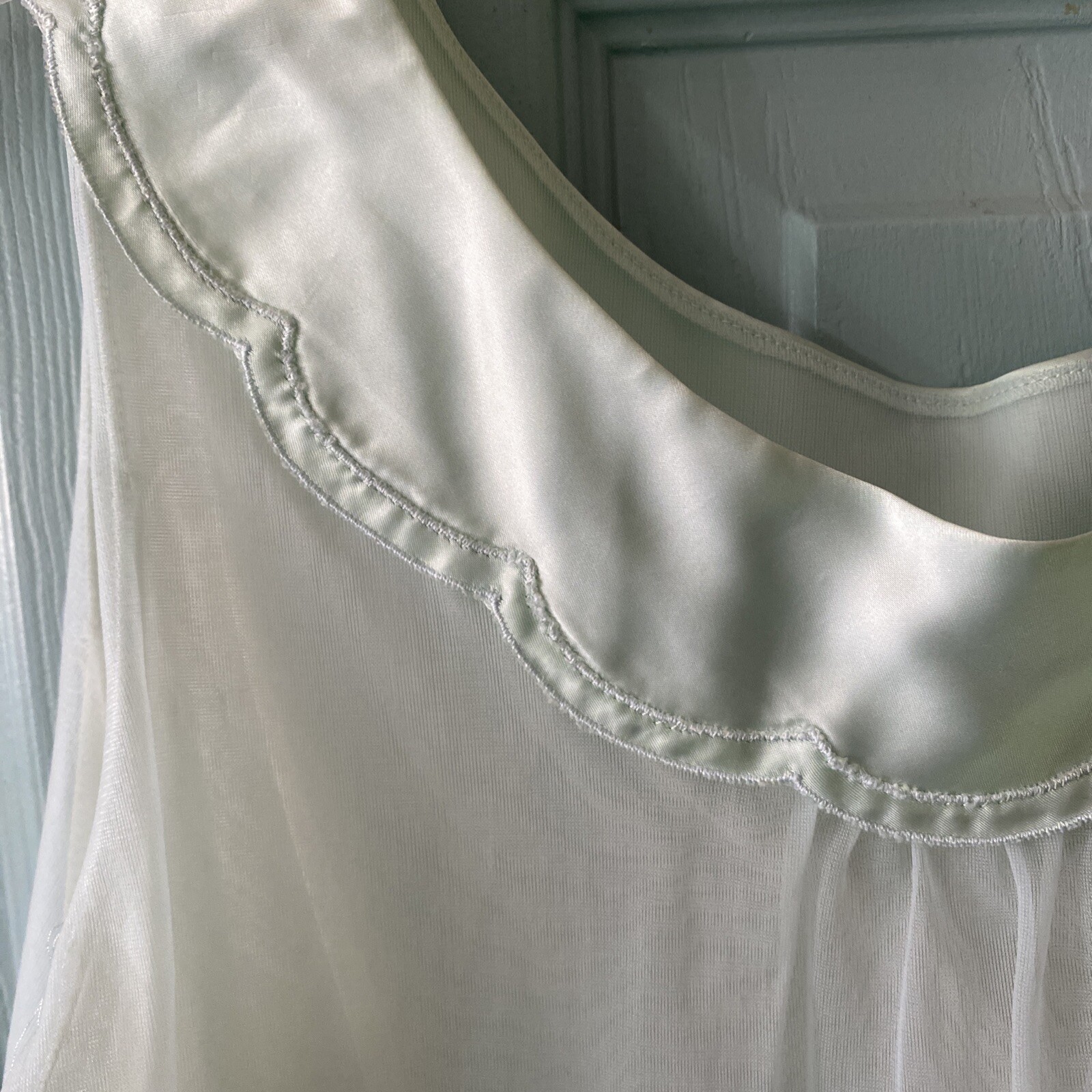 Vintage Artemis Night Gown Robe Set Pale Green