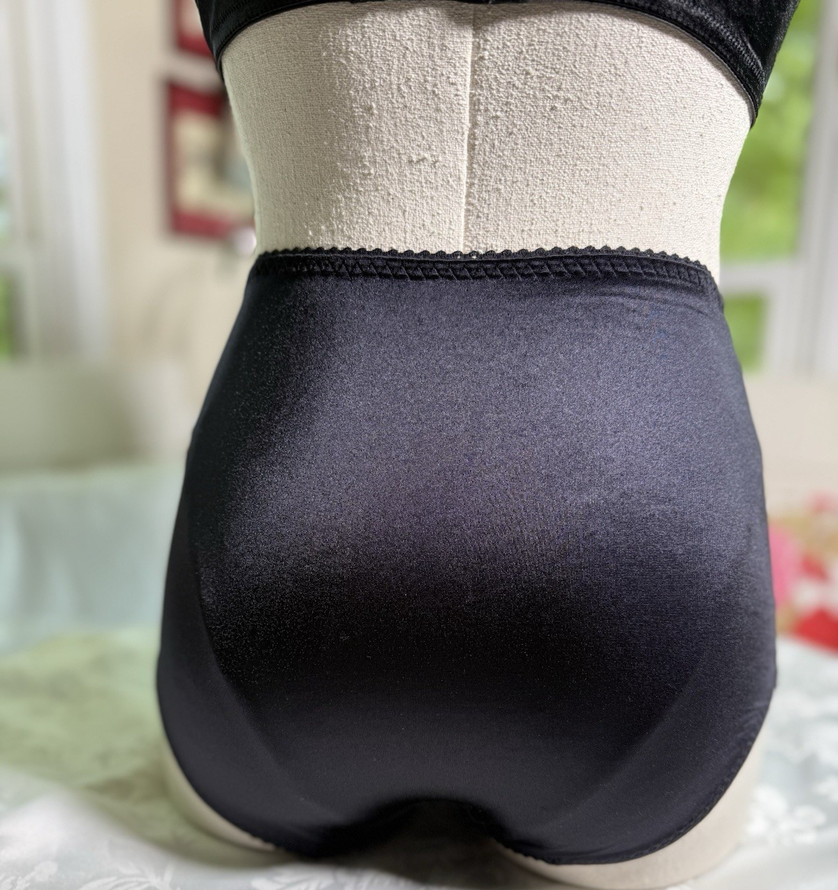 Vtg Y2K Vassarette Bra Satin Scroll & Vanity Fair Panty Brief Set 7 L Black 38C