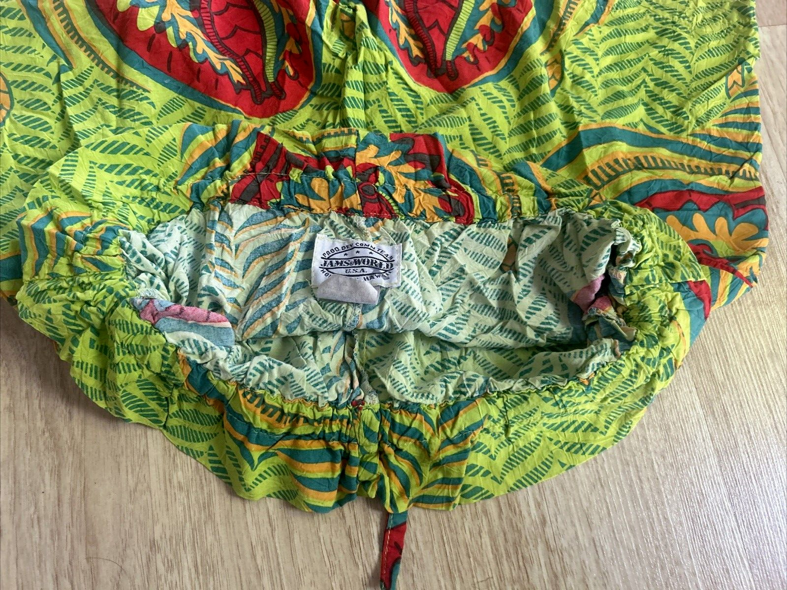 Prod. Dev. Comm. Team Jams World Hawaii Women’s Rayon Shorts Vintage 80s 90s Sm