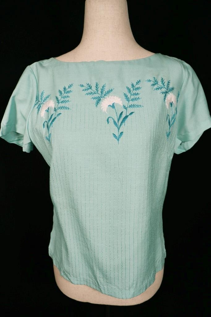 Vintage Deadstock 1960’s Turquoise Silky Rayon Blouse Size Small Excellent Cond