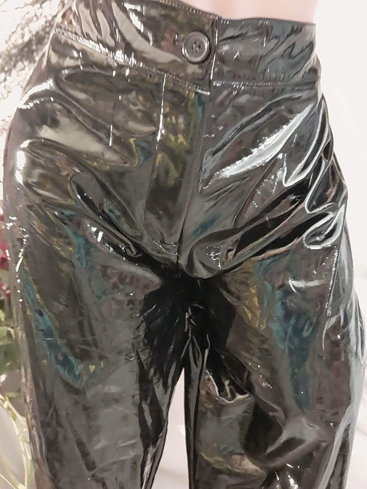 VTG RUBBA STICKY BOMBSHELL SHINY SILKY REFLECTIVE PANTS PVC VINYL GLOSSY 40/42