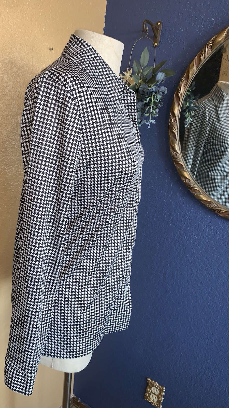 B6 80s Black White Houndstooth Button Front Blouse Long Sleeve Collared MEDIUM