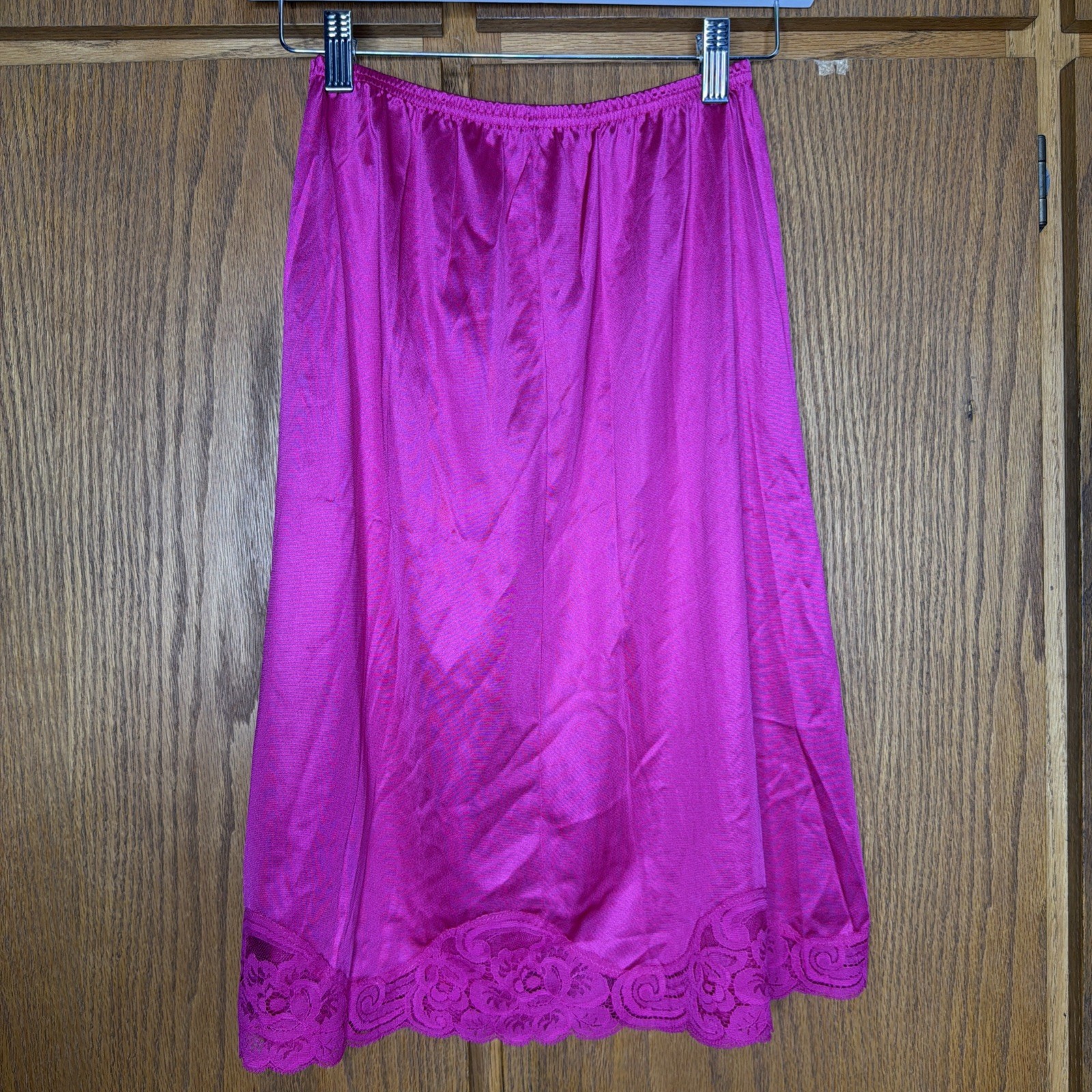 Vintage Vanity Fair Nylon Raspberry Bright Pink Half Slip Satin Lace Small 24”