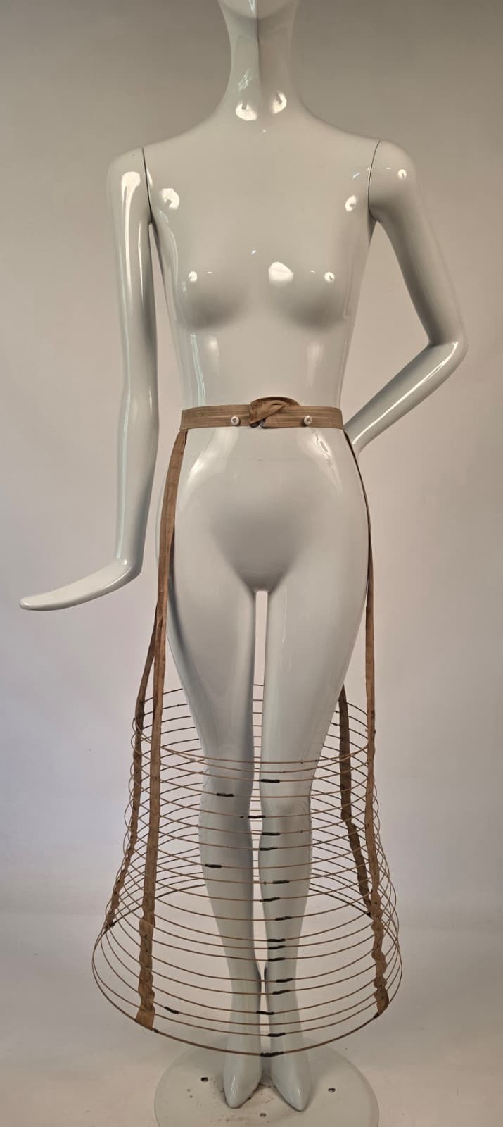 VICTORIAN 1880’S HOOP CAGE FOR BUSTLE DRESS 