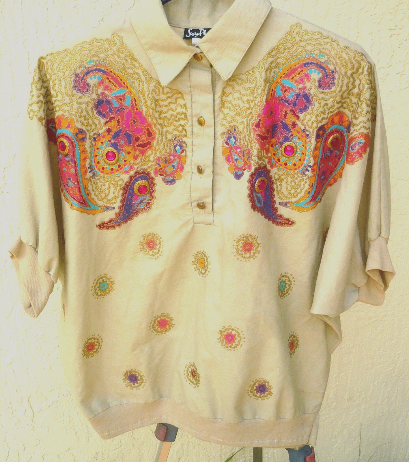 VTG 80S 90S DISCO PAINTED PAISLEY BIG RHINESTONE GOLD SPARKLE KHAKI SHIRT BLOUSE