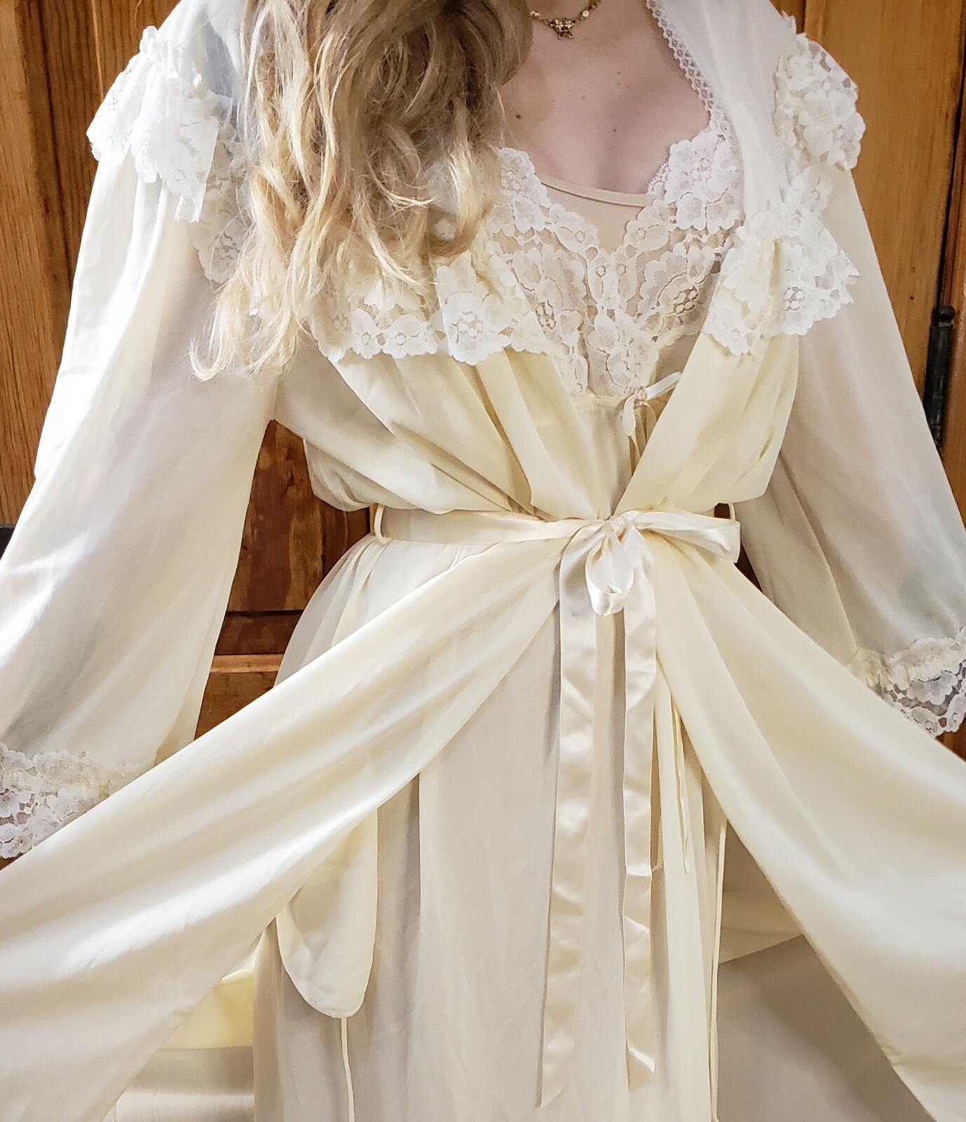 Vtg JcPenney 60’s Nightgown/Peignoir Set Bridal robe lace nylon RARE!! Sm Med