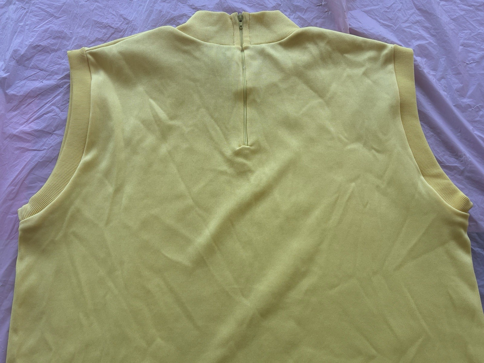 Donnkenny Vintage 60s 70s Retro Women’s Mod Sleeveless Shirt Yellow Sz M
