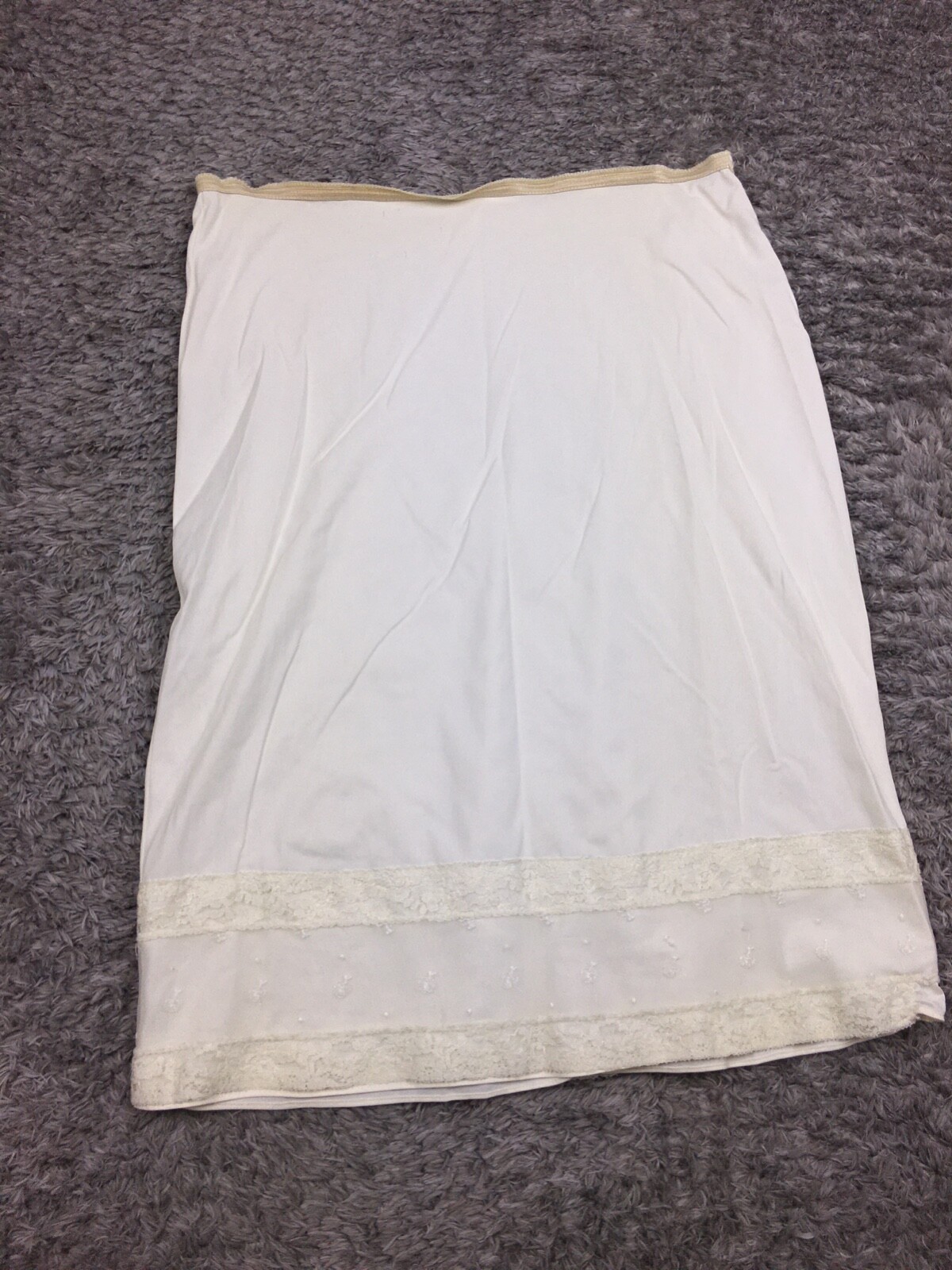 Lorraine Half Slip Size Small Beige / Nude Stretch Pull On Vintage