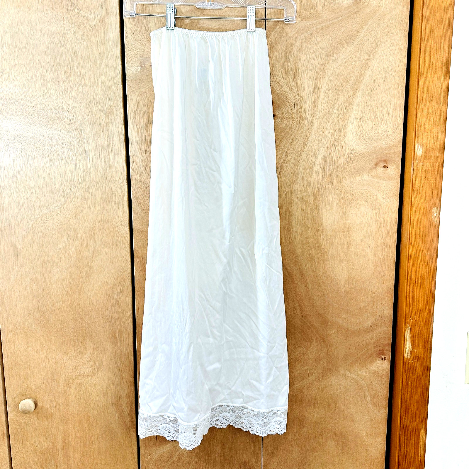 1970s JC Penney Half Slip Antron III Ivory Champagne Small Maxi Length LOTS LACE
