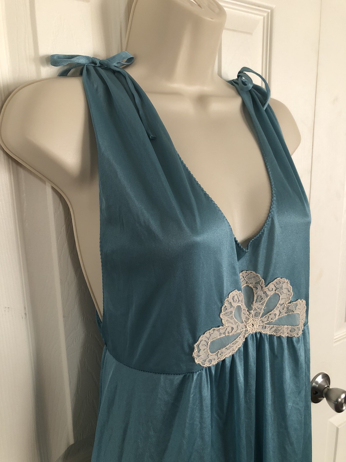 Vintage Lady Cameo Lingerie Sheer Nightgown Large Blue Pullover Babydoll Sexy