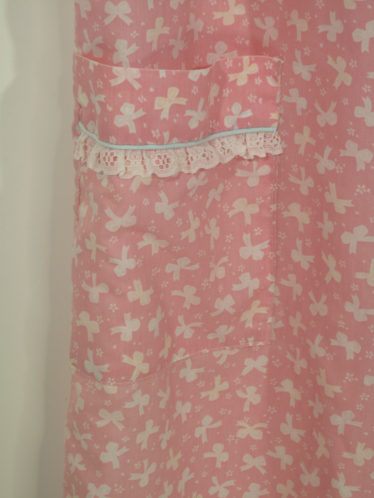 VTG Dan Ellen~Grannycore Nightgown Ruffles~Lace~Pink~Pocket~Bows~USA Made~Sz XL