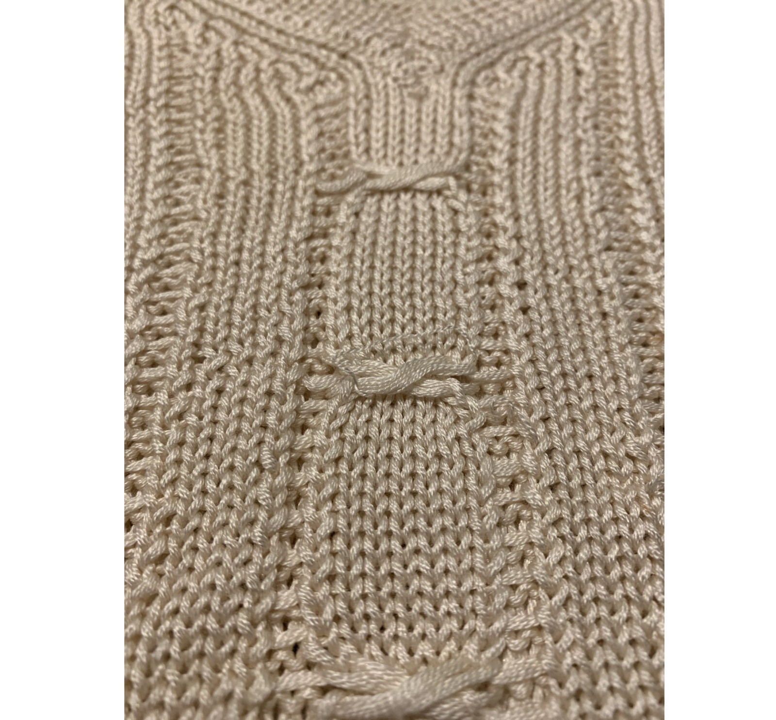 Vintage Archive 80’s Burberry 100% Silk Undyed Knit Sweater Vest – M