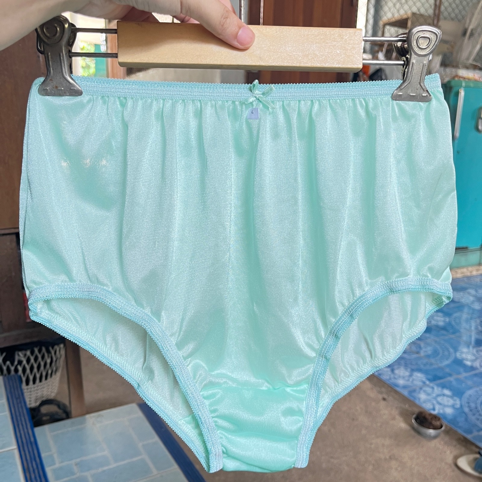 Comfortable Vintage Panties Nylon Feminine Classic Briefs Silk Retro Green VTG