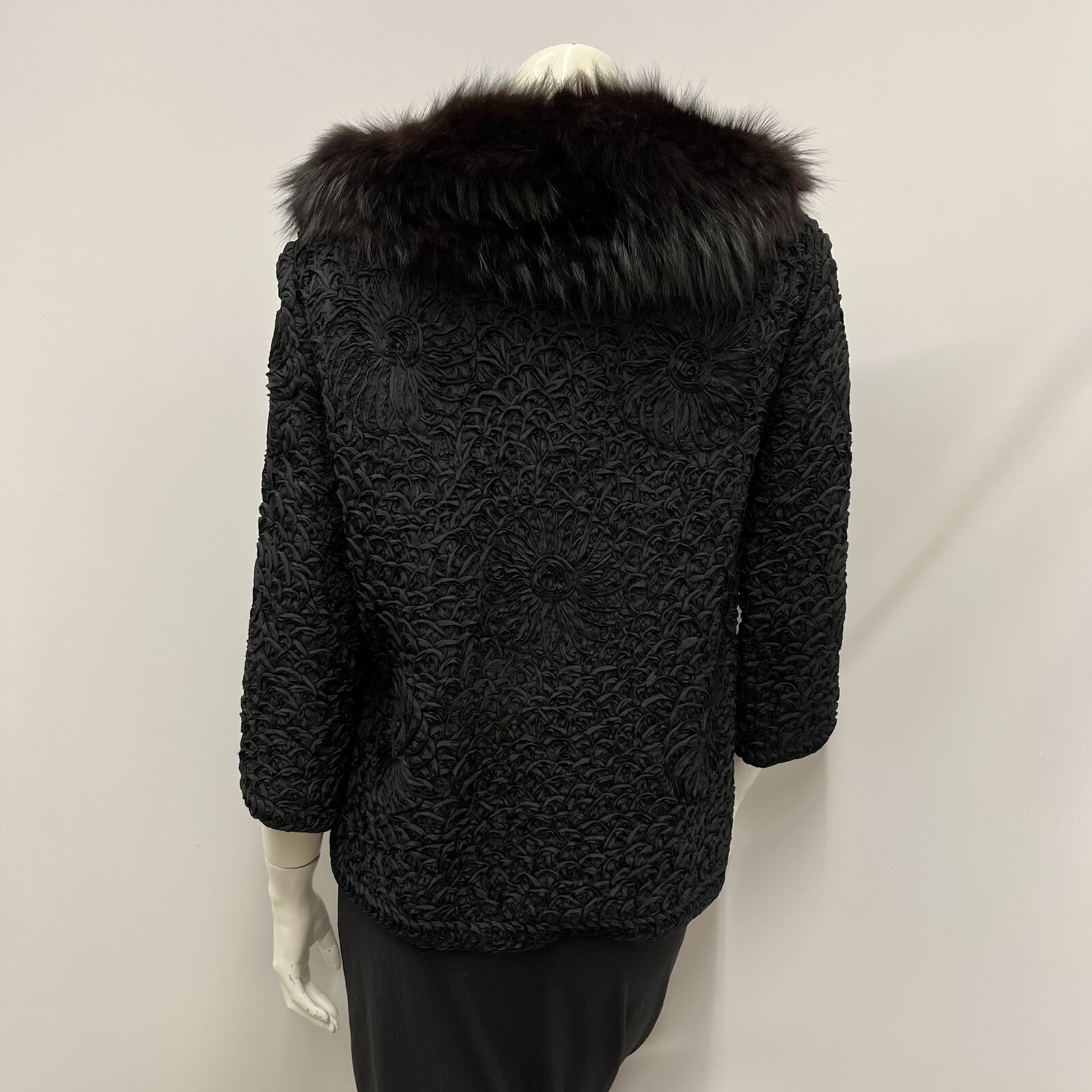 Vintage Ribbon Fur Jacket Black AMAZING Detail Brown Fox Fur Medium