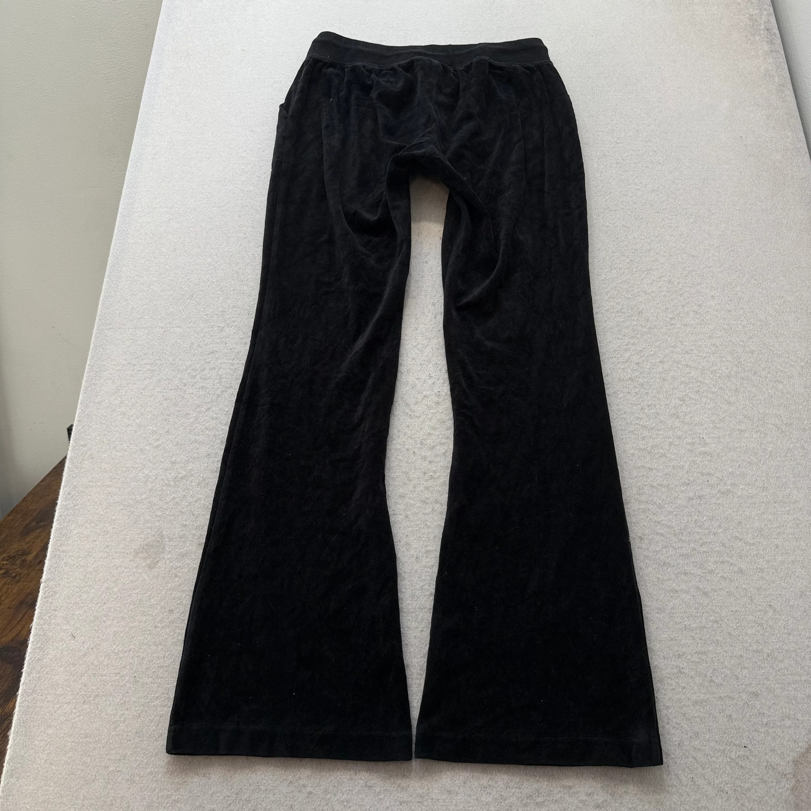 Juicy Couture Women’s Black Velour Flared Track Pant Drawstring Dog Logo Size M