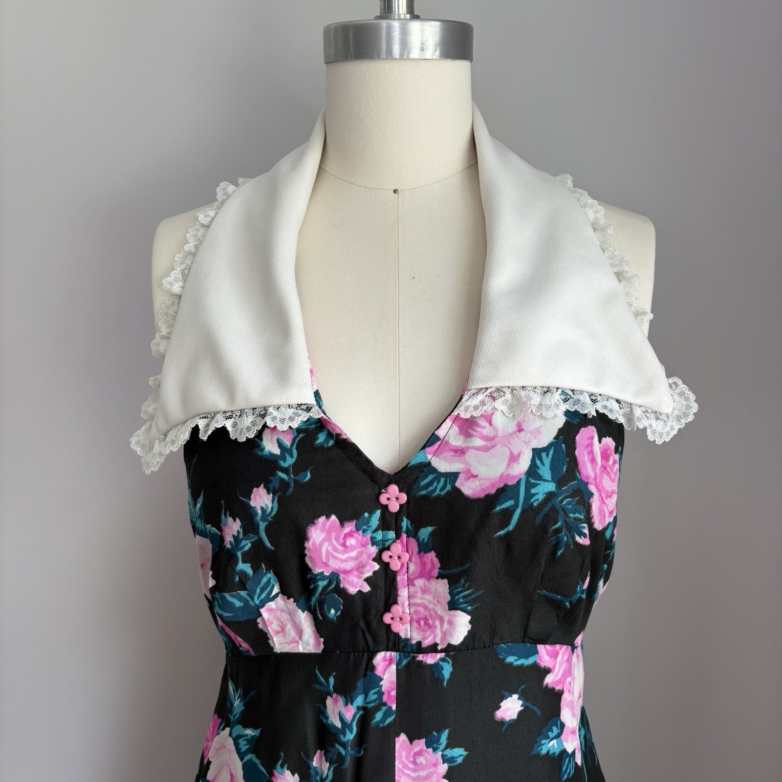 Vintage 70s Backless Halter Style Roses Palazzo Pants Bellbottoms Jumpsuit XS/S