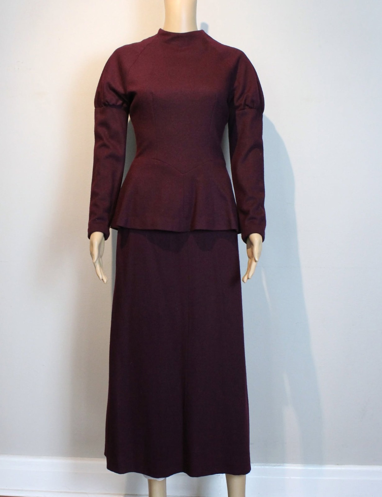 Vintage 1930s/40s Plum/Purple Wool Suit 1940s/30s
