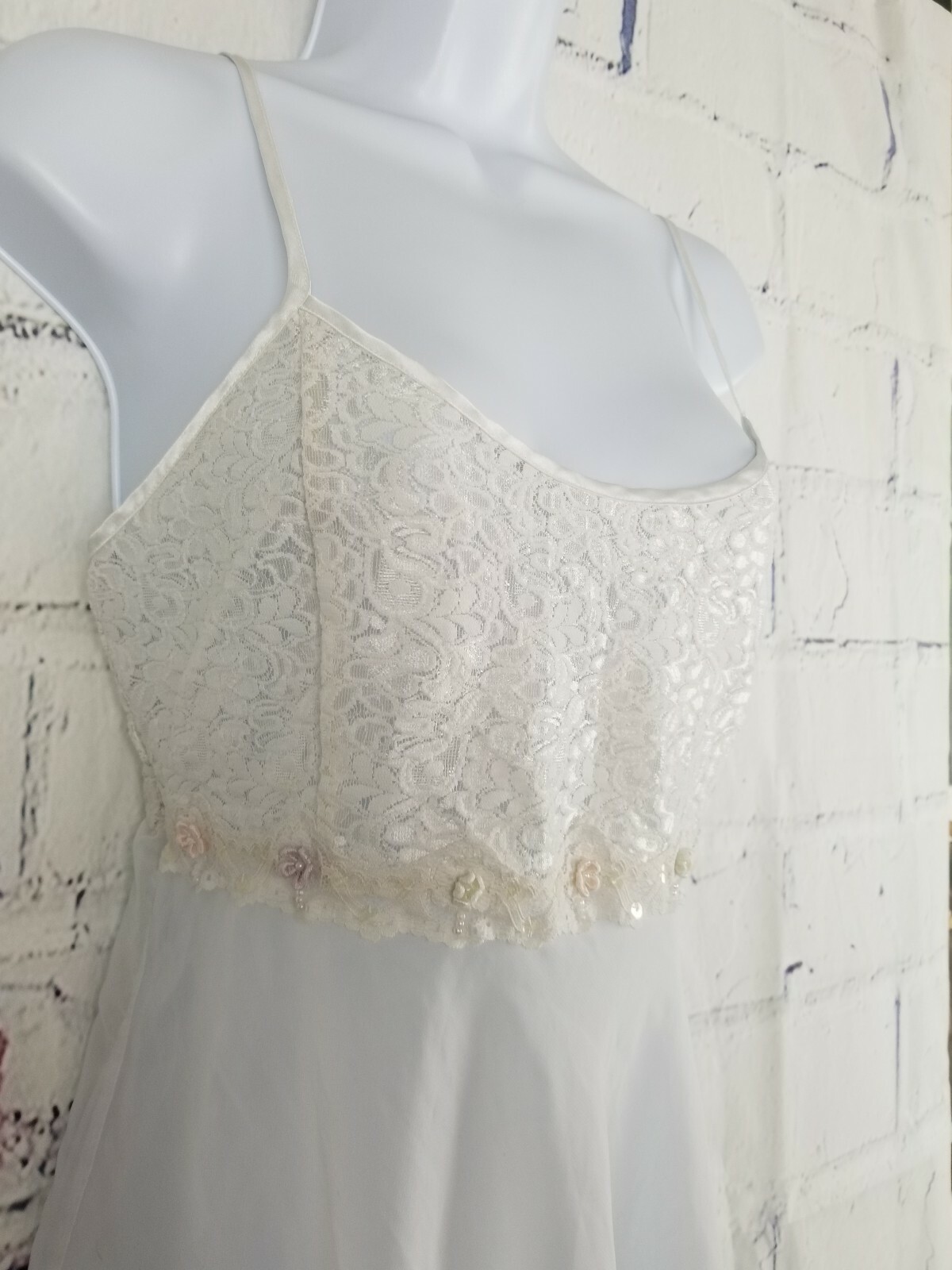 Etonne by Sarah Richards Vintage White Negligee Short size Medium Lace Bodice