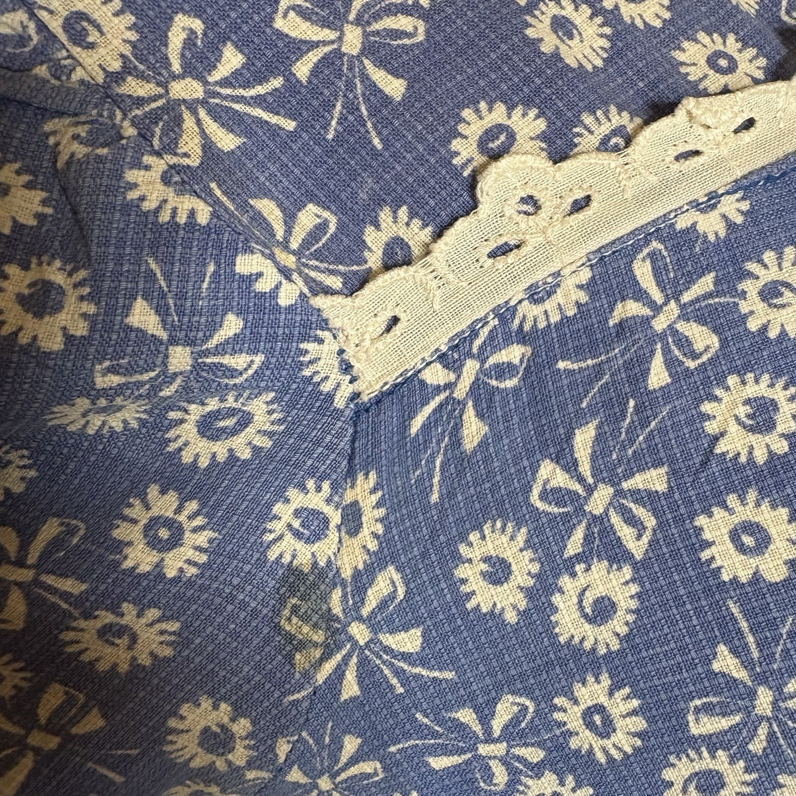 Vintage 40s 50s Blue Day Dress Calico White Floral Print Size M