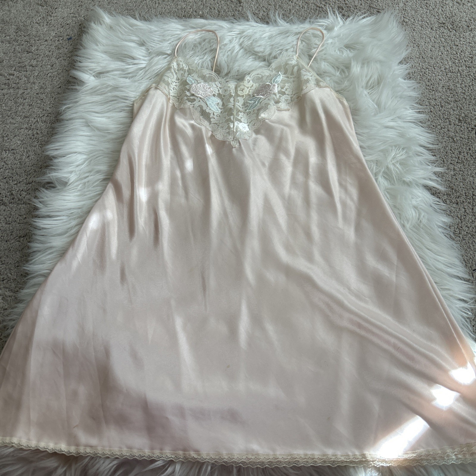 VTG Sedu Floral Lace Strappy Nylon Lingerie Nightgown Sz L Lovely