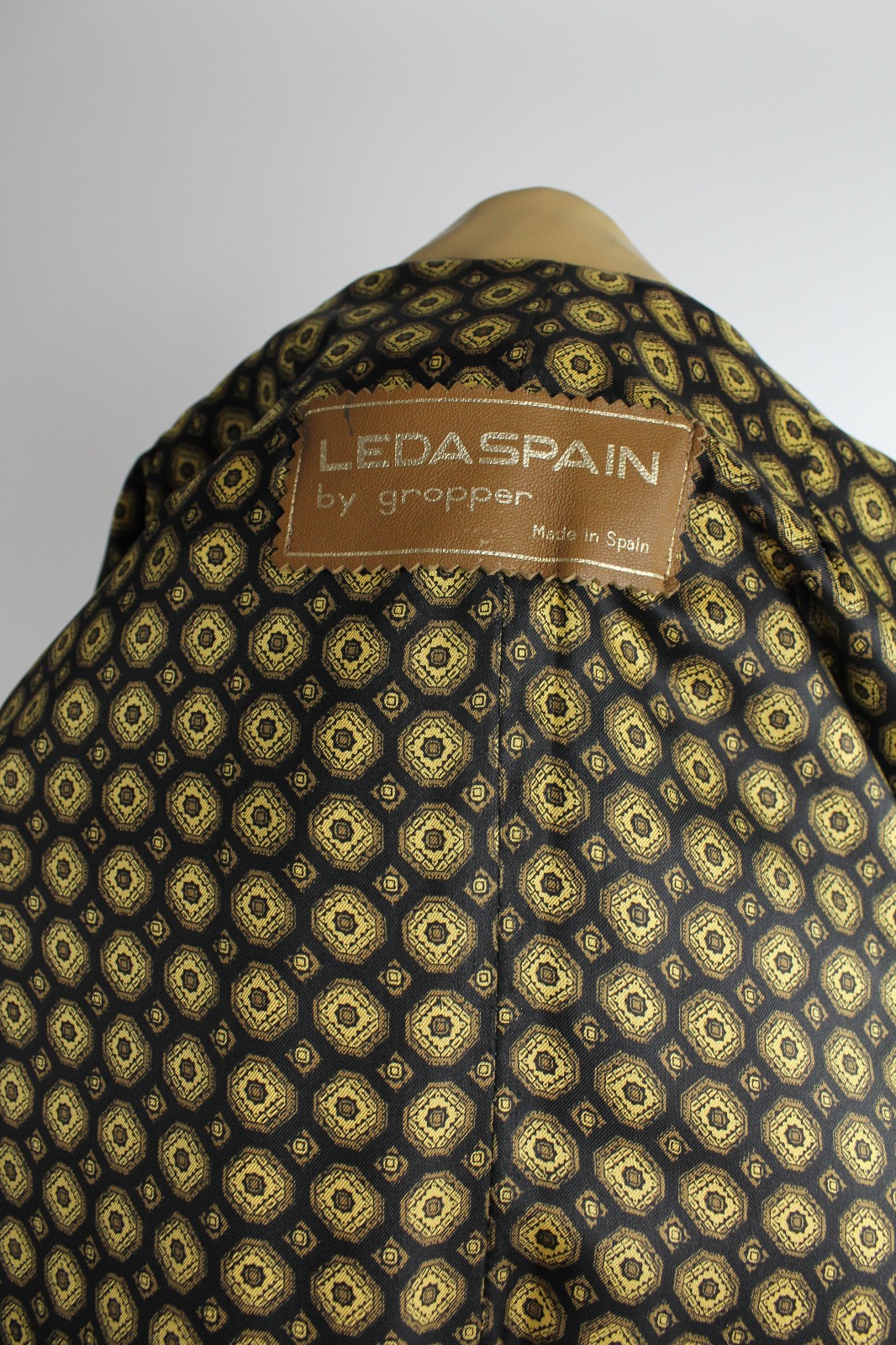 VTG 60s Ledaspain by Gropper Leather Coat Leather Overcoat Banded Collar Minimal