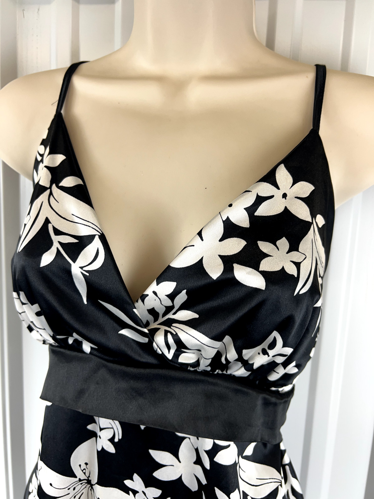 Vintage Y2k baby doll tie back low V neck Fairy Hawaiian Beach Wedding