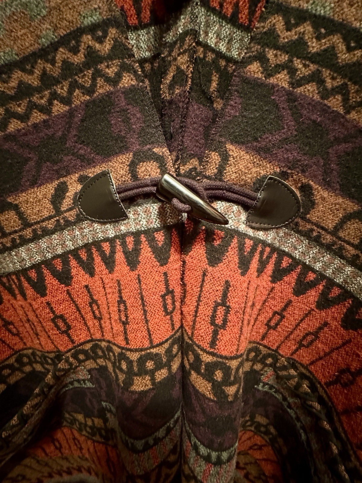 Vtg Democracy Poncho Soft & Comfy WoolBlend Beautiful Native Design Sz S/M & L