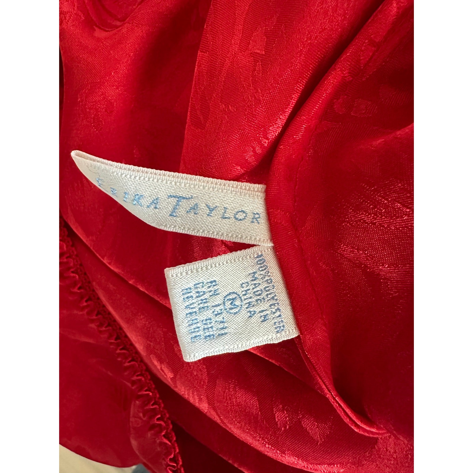 VTG 80s Sateen Slip Skirt Red Size Medium Sexy Lingerie Vampy Pin up