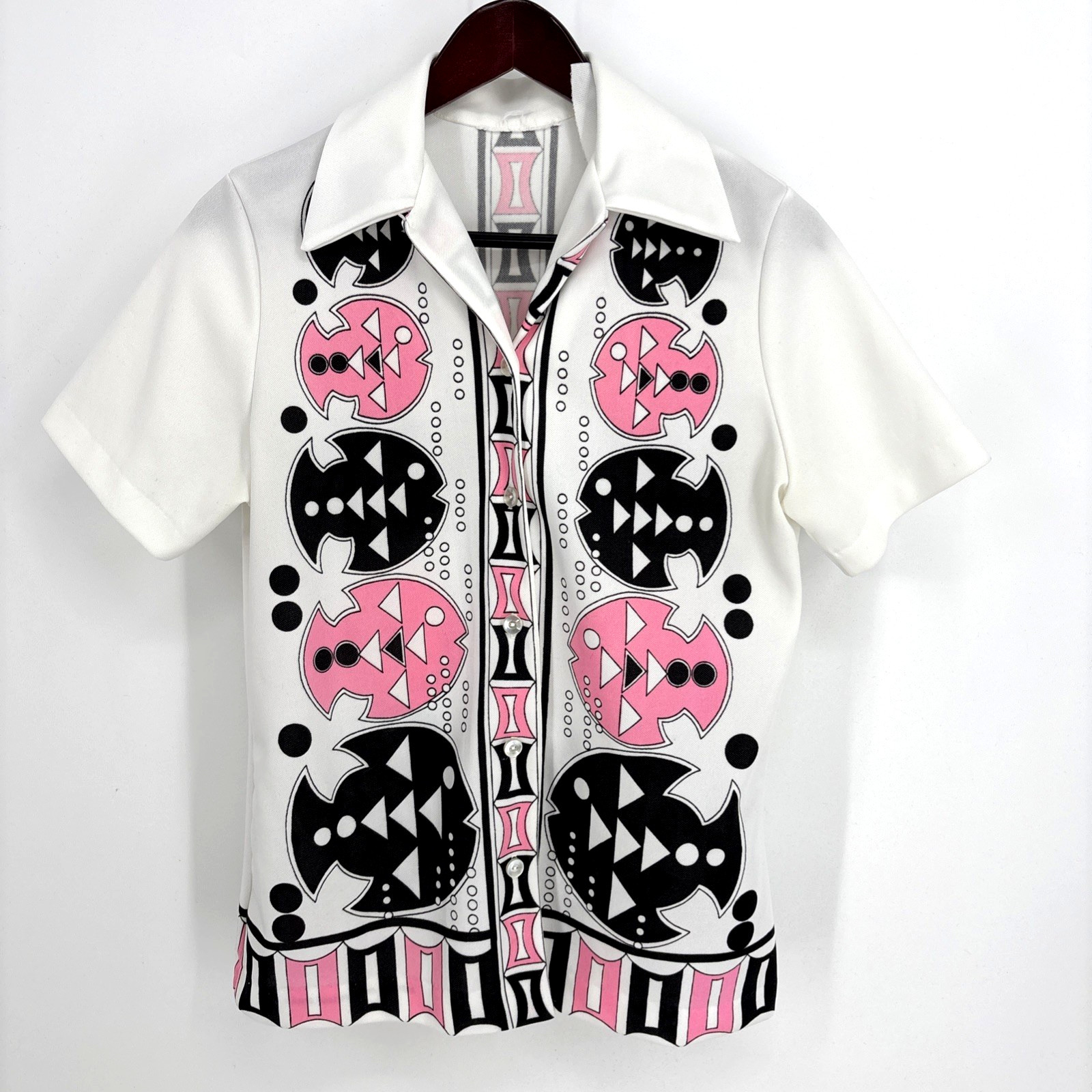 Vintage 60s Womens Pink & Black Fish Print Short Sleeve Button Down Shirt MCM