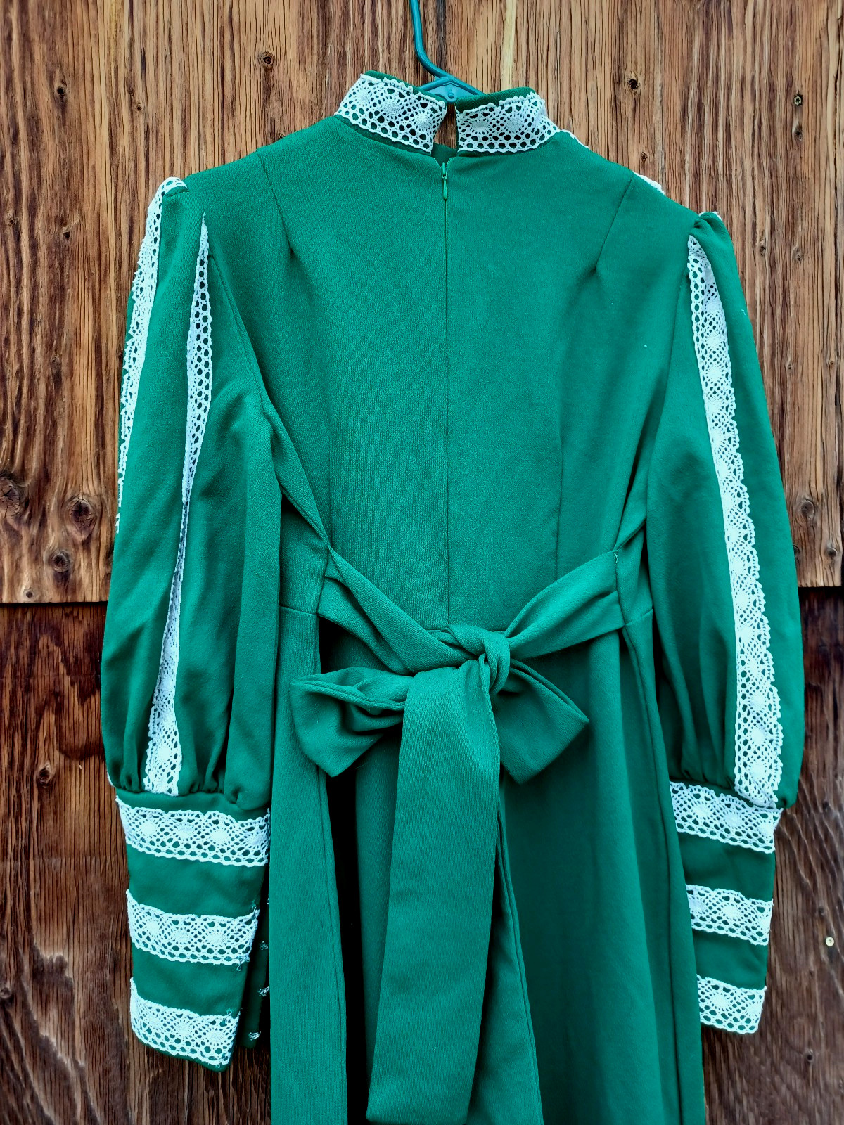Amazing 70s Vintage Green Empire Leg O Mutton Sleeve Sz M/L PolyKnit Maxi Dress