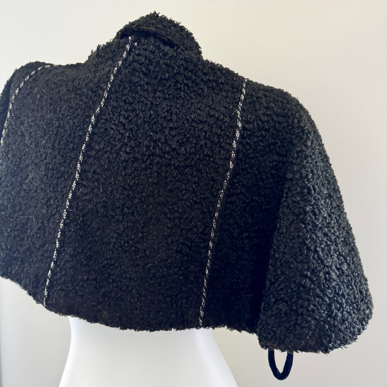 1890s Vintage WOOL Cloak Shawl Silver FILIGREE CLASP Mantel ANTIQUE Fibula Black