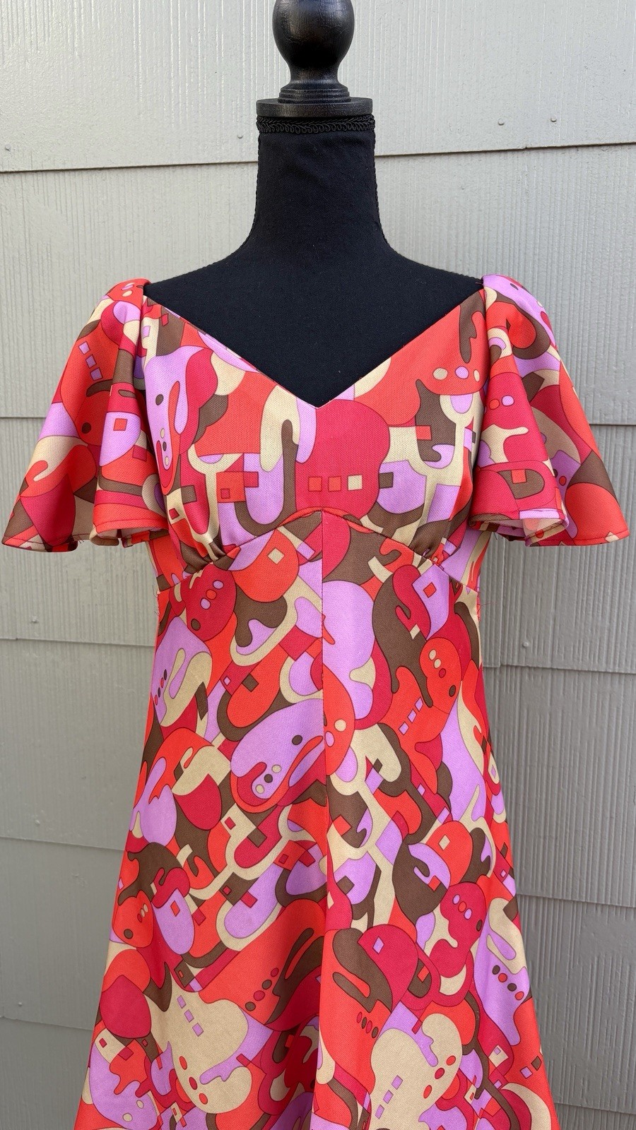 vtg 60s Colorful Geometric Print Flounce Sleeve Psychedelic A-Line Swing Dress