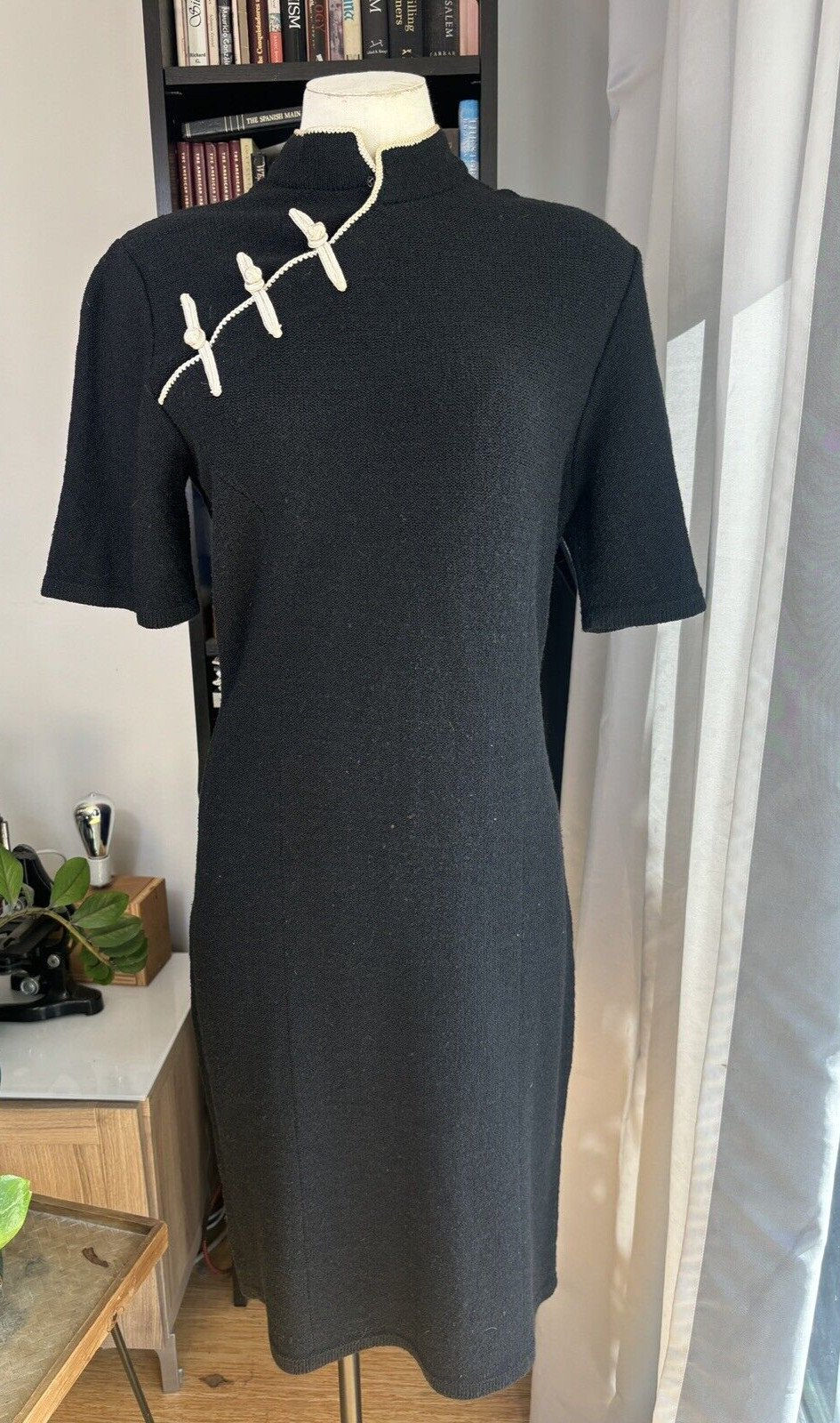 Steve Fabrikant Neiman Marcus Vintage Wool Blend Black Sweater Dress US 8 Medium
