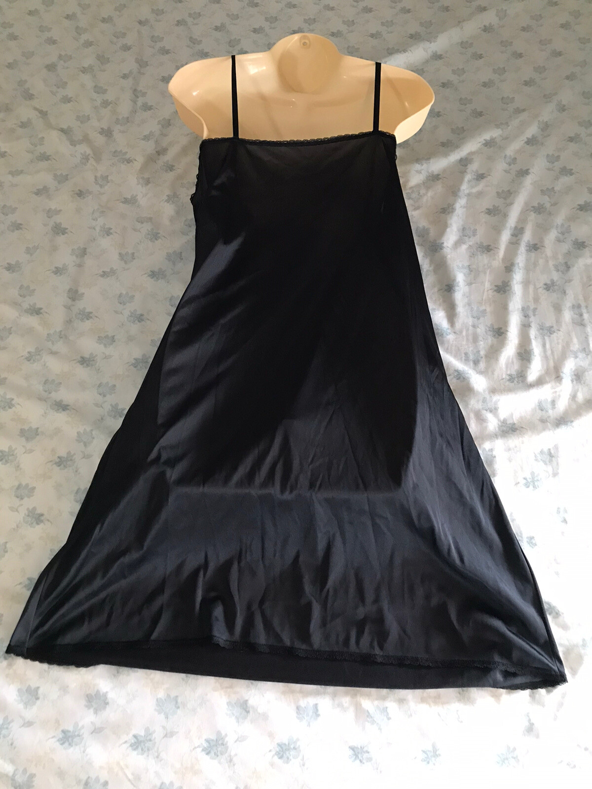 Vintage Vassarette Black Lace Slip Dress Size 24” 38/44