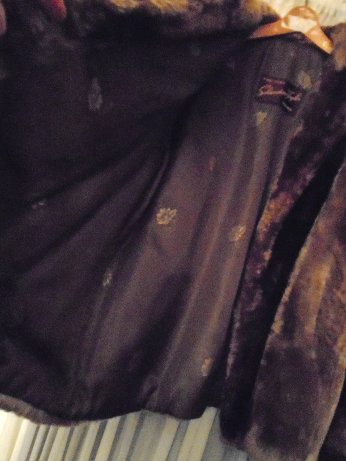 1950’s LADY’S FUR COAT Medium Brown Mouton Stroller Schroeder& Taylor Fine Furs