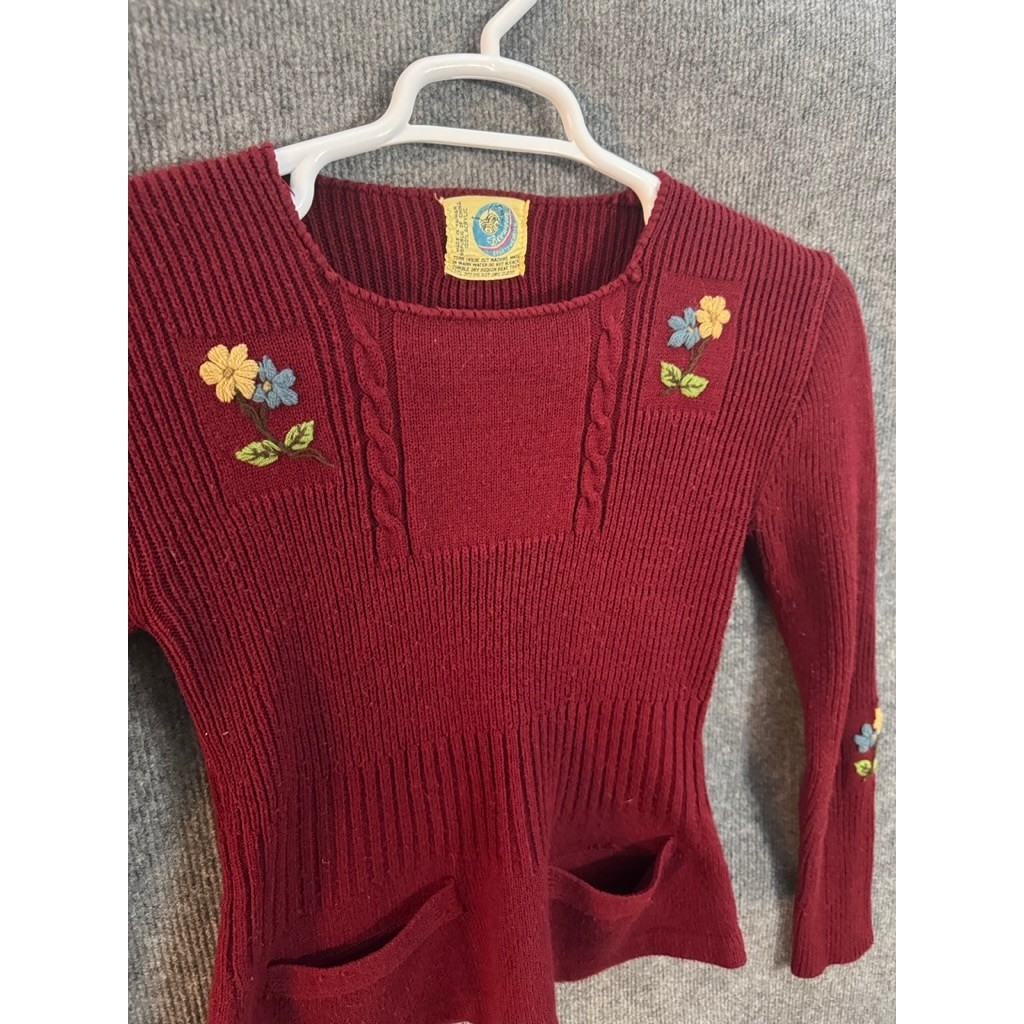 Vintage Bee-Wear Burgundy Ribbed Floral Embroidered Sweater Cottagecore Small