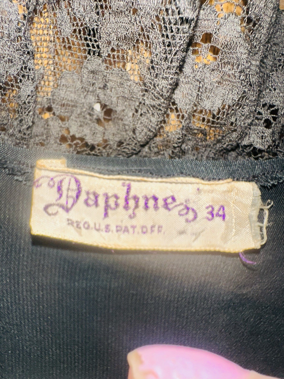 Vintage 1950’s Daphne Lace Peignoir Maxi Dress Nightgown Gothic Sz 34 Small