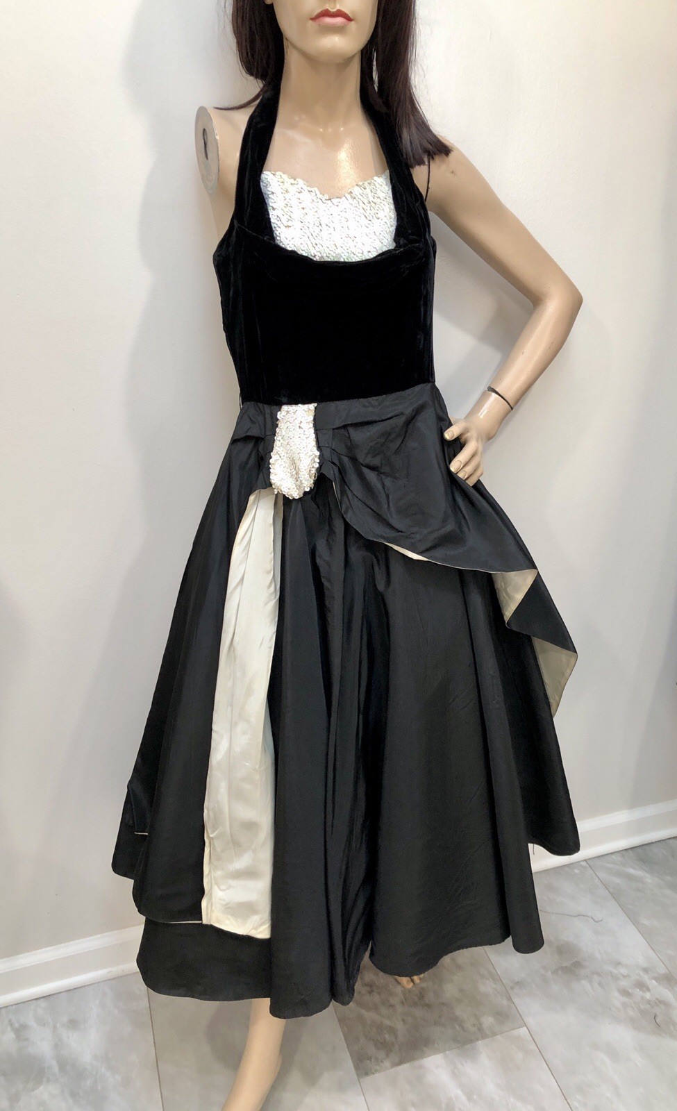 VTG 50s VELVET Sweetheart Iridescent Sequin Cascade PEPLUM COCKTAIL HALTER DRESS