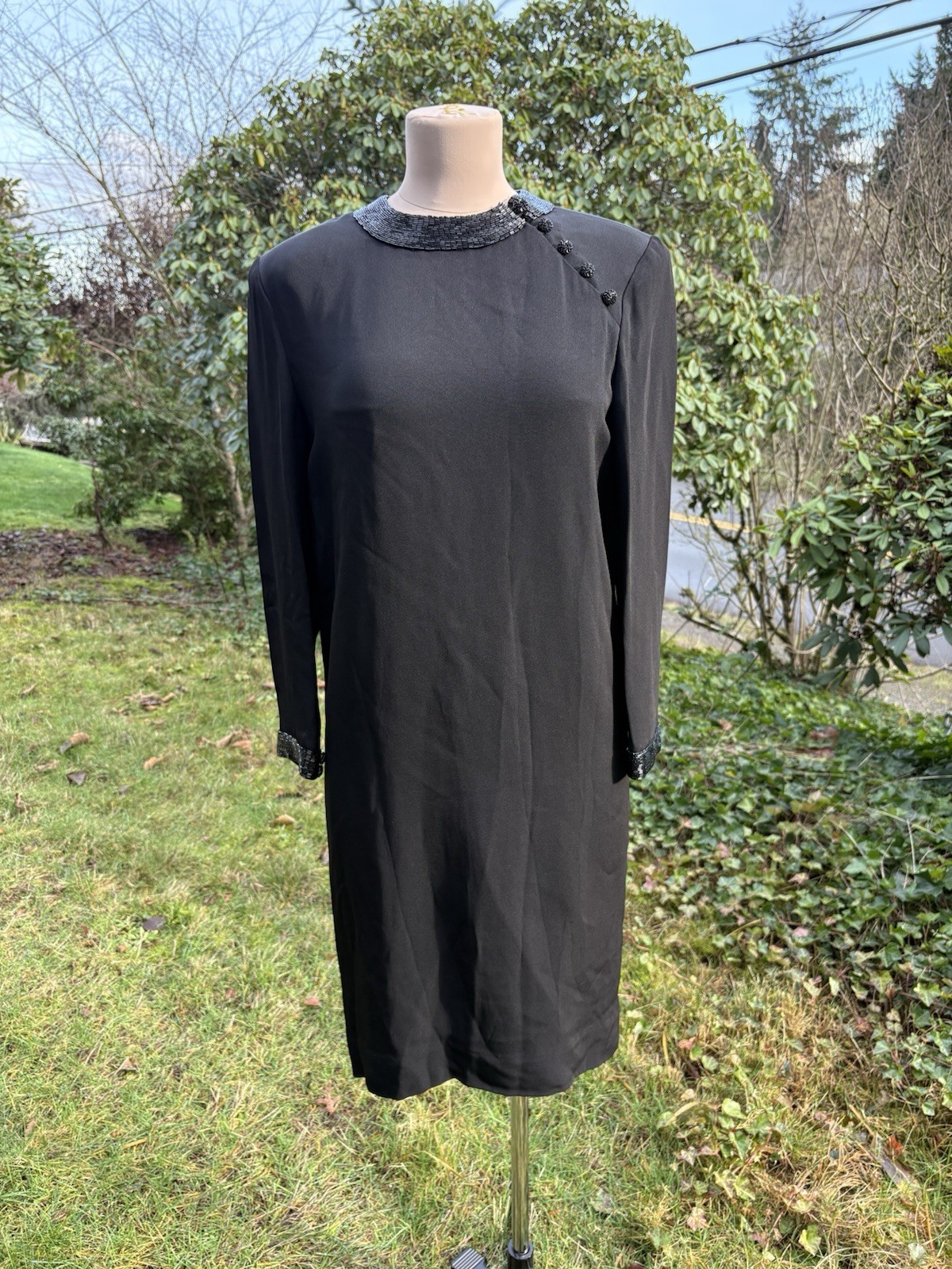 Albert Nipon Black Beaded Acetate Rayon Vintage Dress Size 8