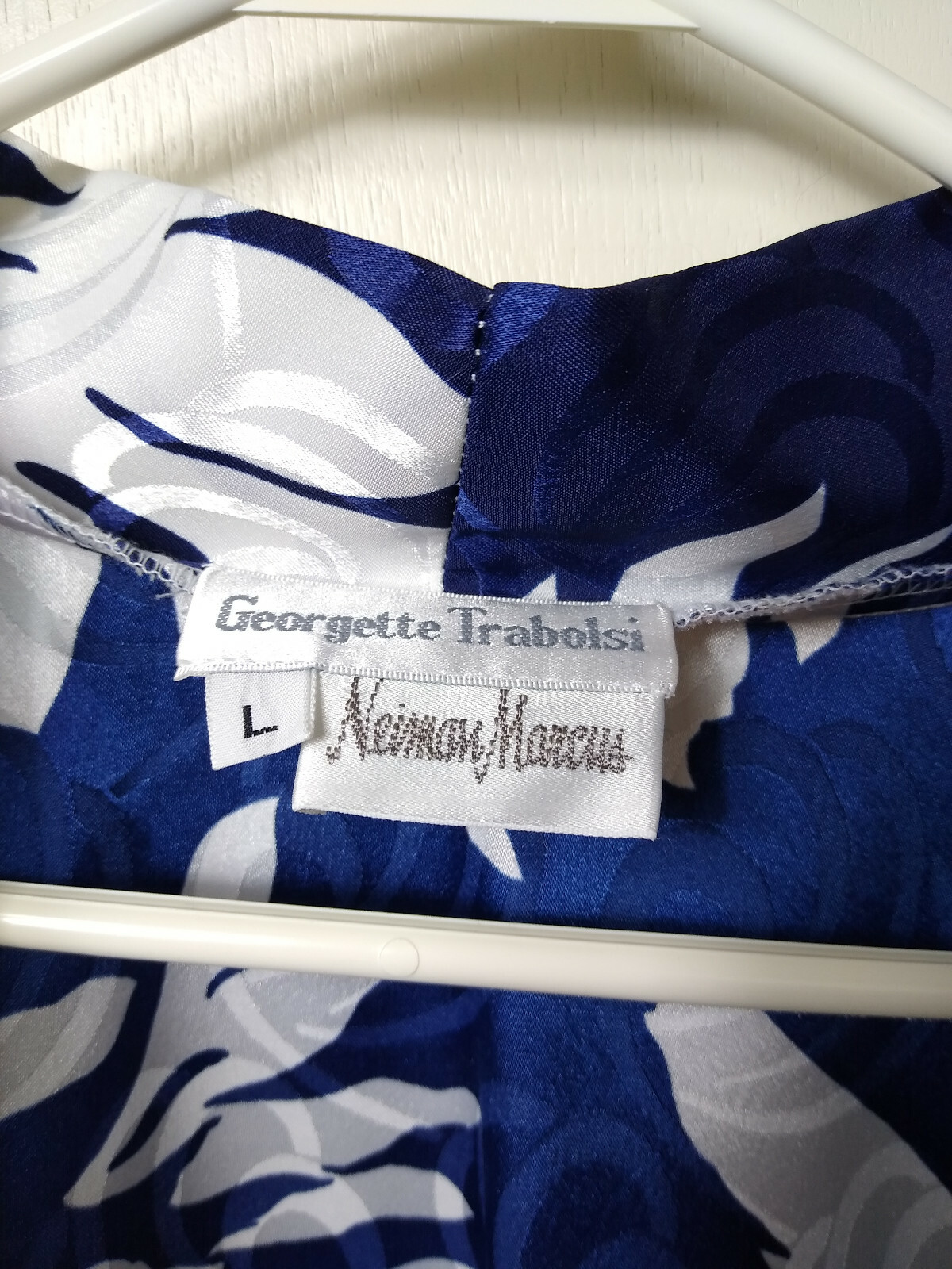 VTG GEORGETTE TRABOLSI NEIMAN MARCUS LONG ROBE SIZE L FLORAL NAVY WHITE