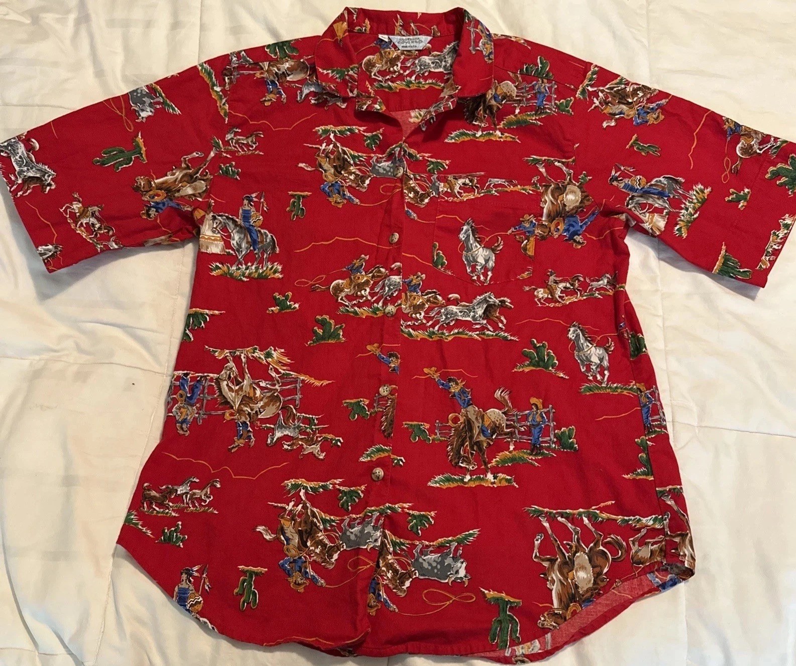 Vintage Gotcha Covered Southwestern Aztec Cowboy & Indian Horse Print Shirt USA