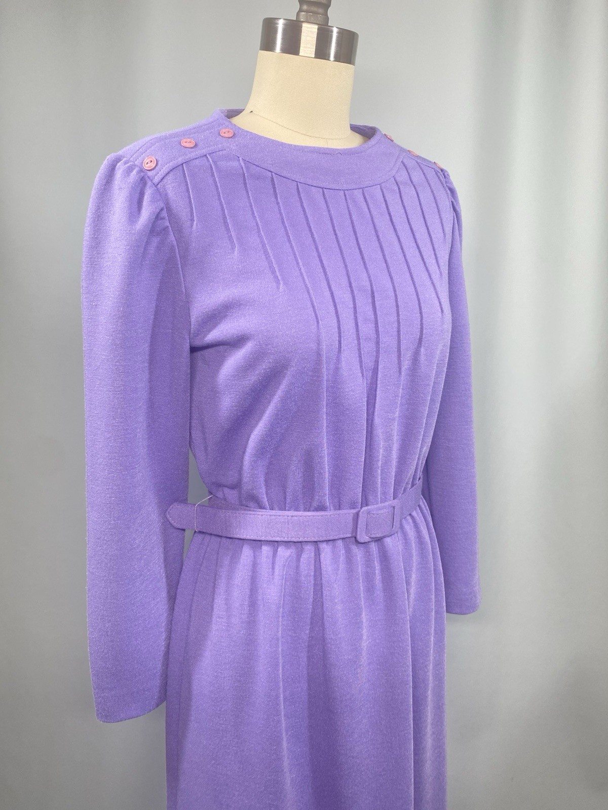 Vintage Dress SIZE PETITE MEDIUM 10 purple long sleeve LESLIE FAY 70s 80s