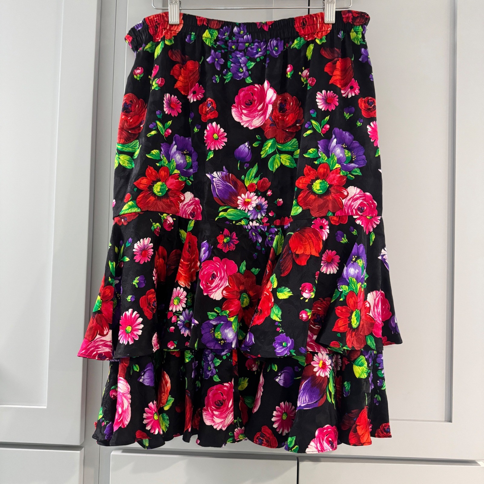 Oleg Cassini Vintage 100% Silk Floral Tiered Ruffle Skirt Black Red Purple Sz 10