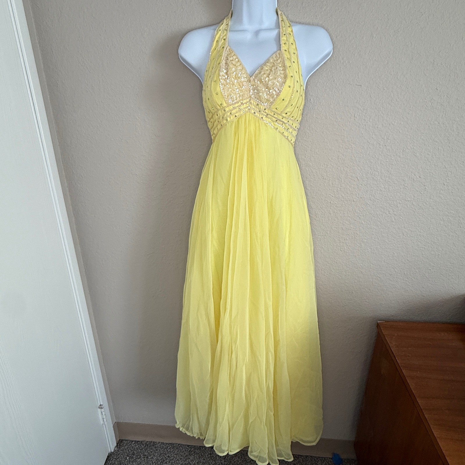 Vintage Womens 6 Butter Yellow Fairy Regency Babydoll Halter Prom Dress Ethereal