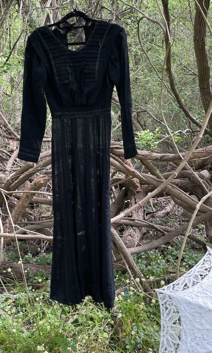 Authentic 1900s Victorian or Edwardian Black mourning dress Lightweight sheer XS