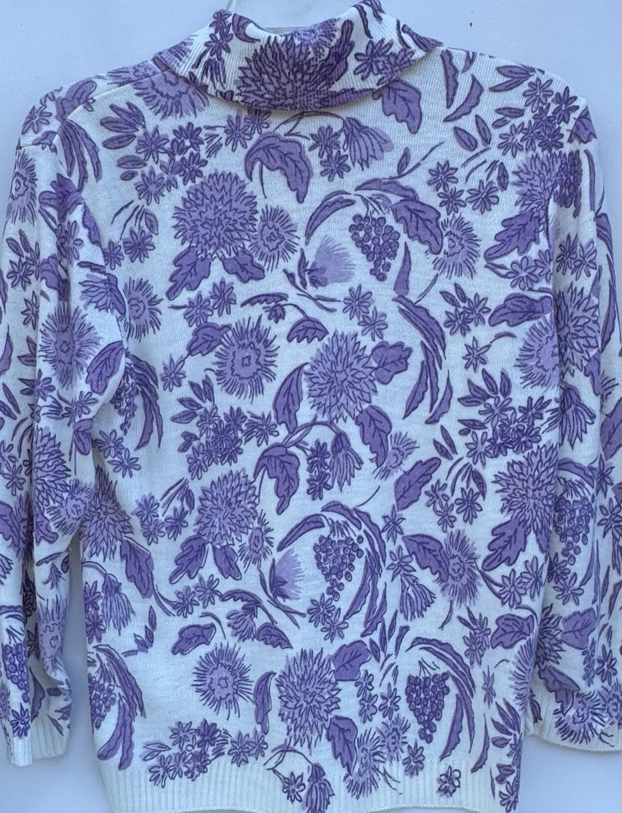 Vintage 1950s Purple Floral Cardigan Pearl Buttons EVC