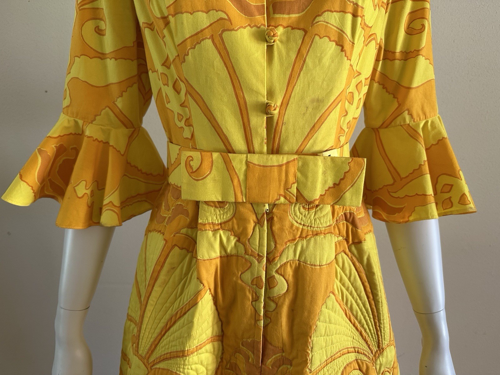 1960s Van Dee Bangkok Quilted Maxi Dress Psychedelic Bell Sleeve Resort Hostess