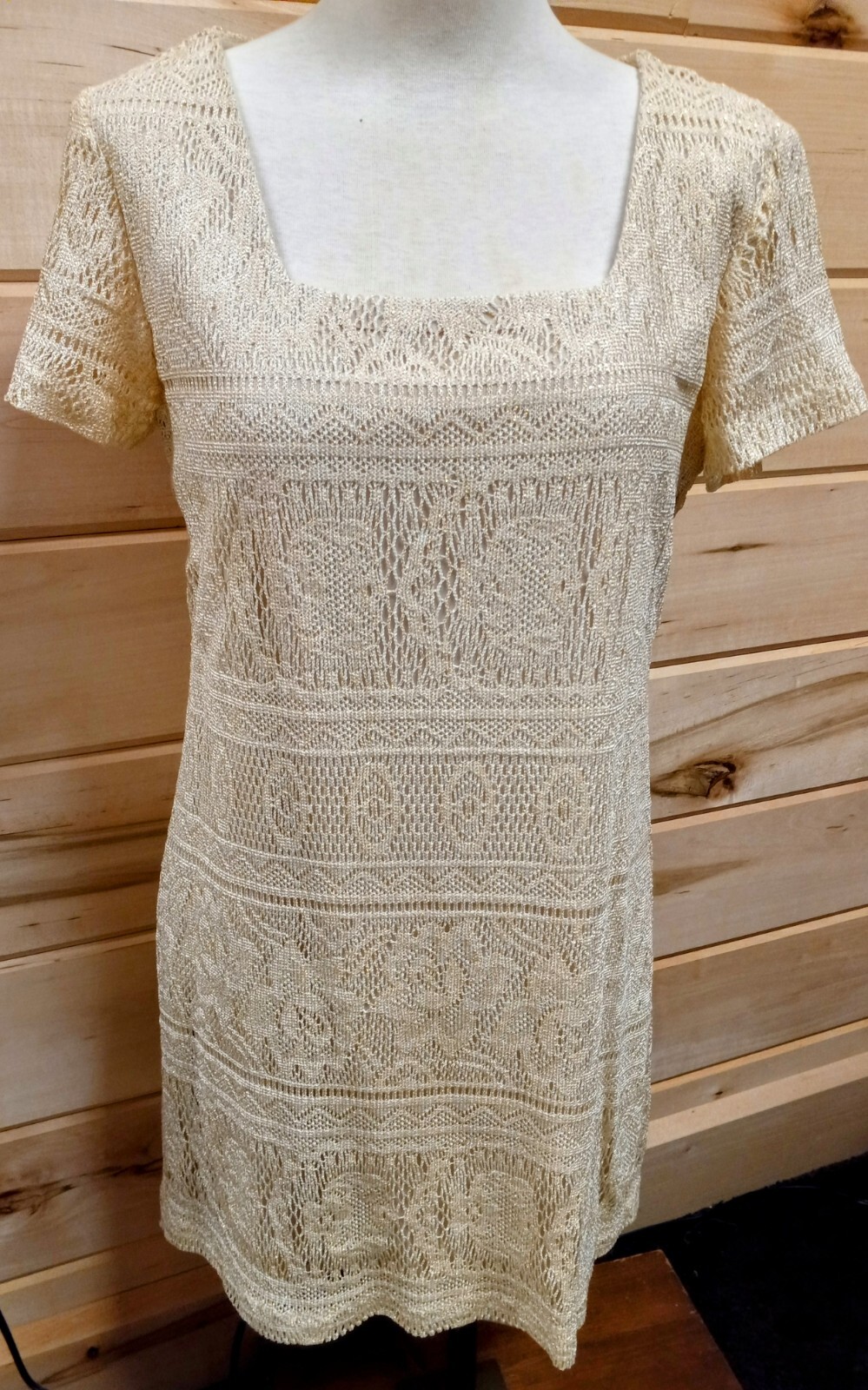 Vtg. Giorgio Saint Angelo Cream & Gold Sheath Dress Size 7/8. #A