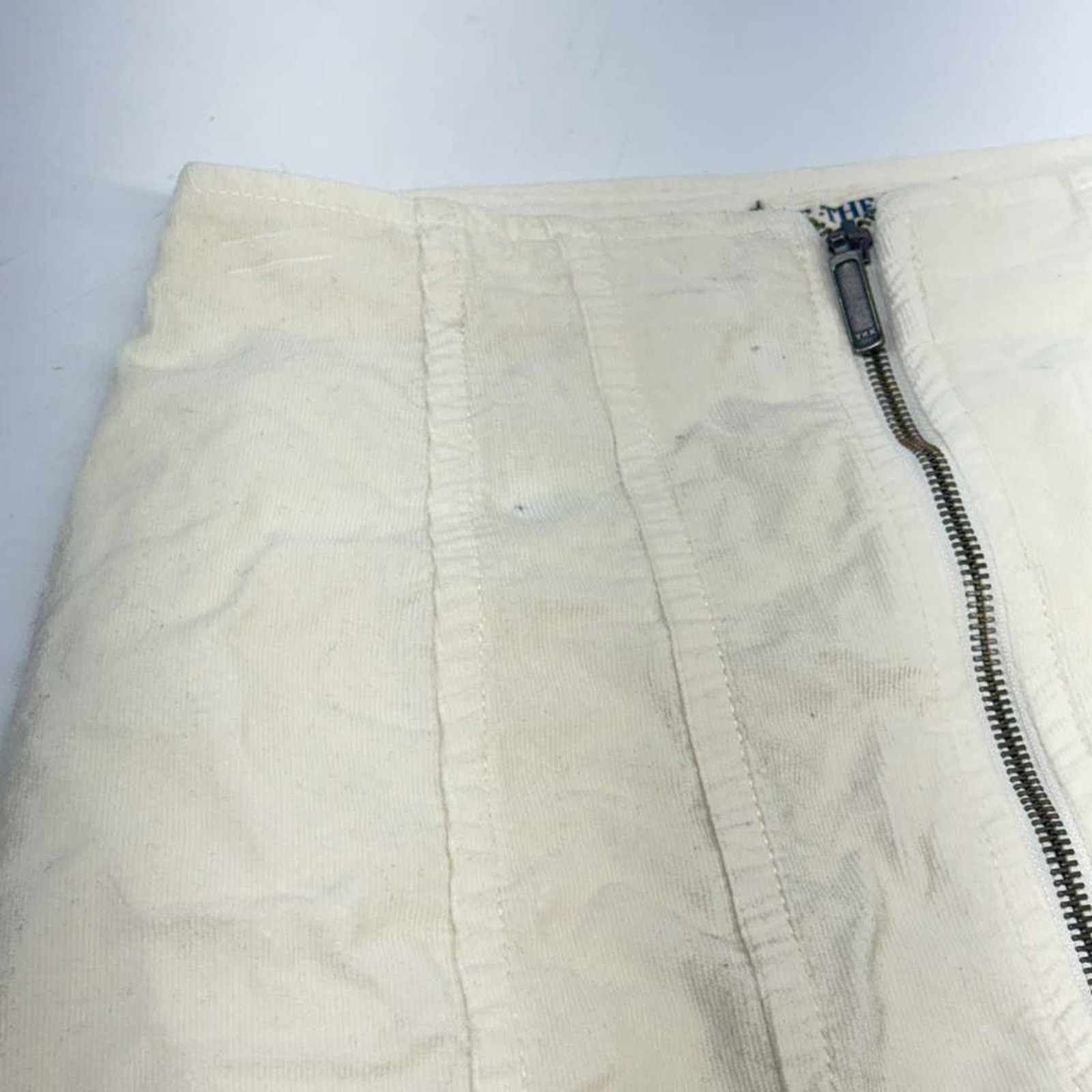 Free People We The Free Cheesecake Mini Skirt – Ivory Size 8 New W/ Small Defect
